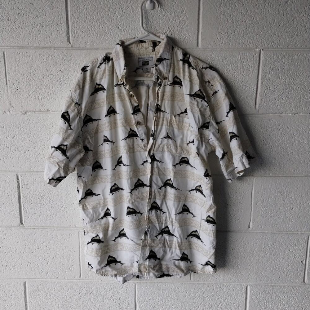Men's shirt